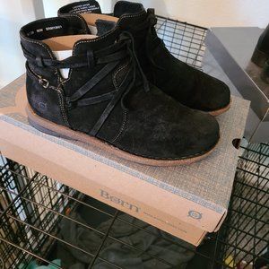 Born Tarkiln Black Boots